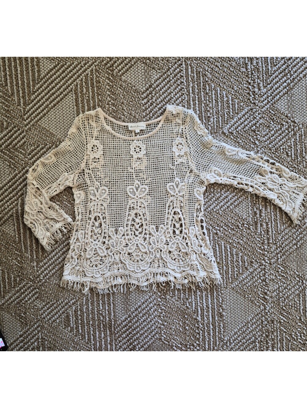 Sweet Journey Cream Open Crochet Knit Blouse Floral Lace Fringe Top S M